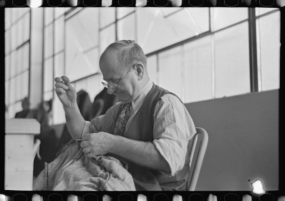 Sam Imber, tailor in cooperative garment factory, Jersey Homesteads, Hightstown, New Jersey by Russell Lee