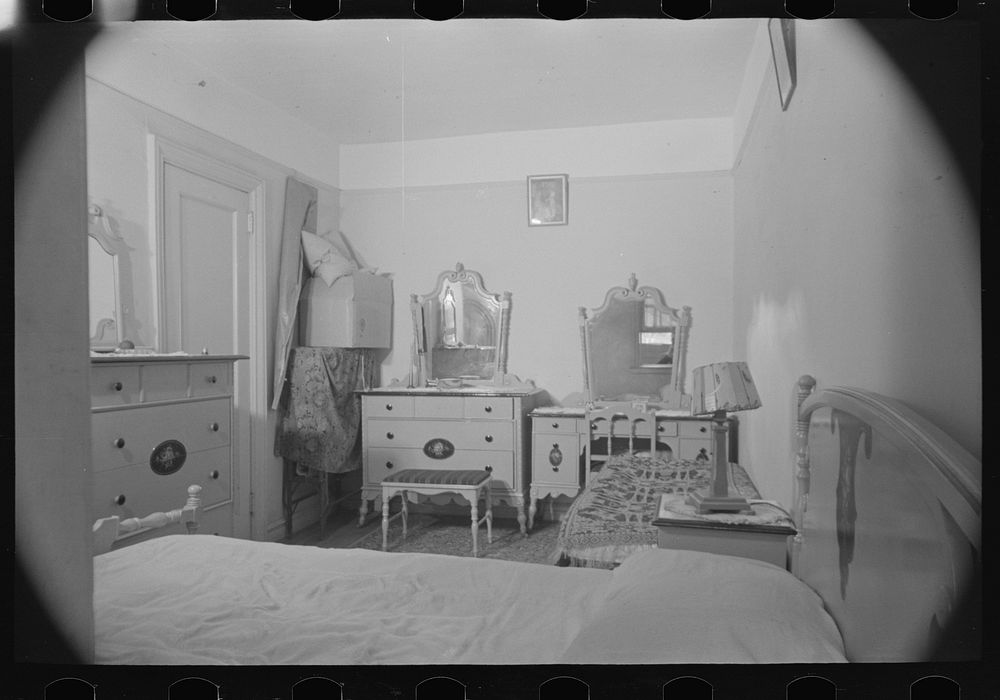[Untitled photo, possibly related to: Bedroom of Nathan Katz apartment, East 168th Street, Bronx, New York] by Russell Lee