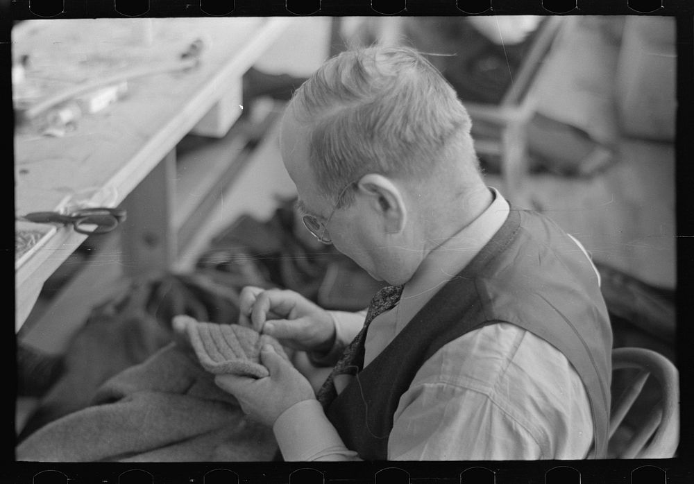 Closeup of tailor in garment factory, Jersey Homesteads, Hightstown, New Jersey by Russell Lee