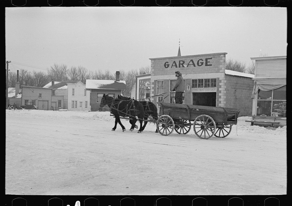 [Untitled photo, possibly related to: Farmers in town, Estherville, Iowa] by Russell Lee