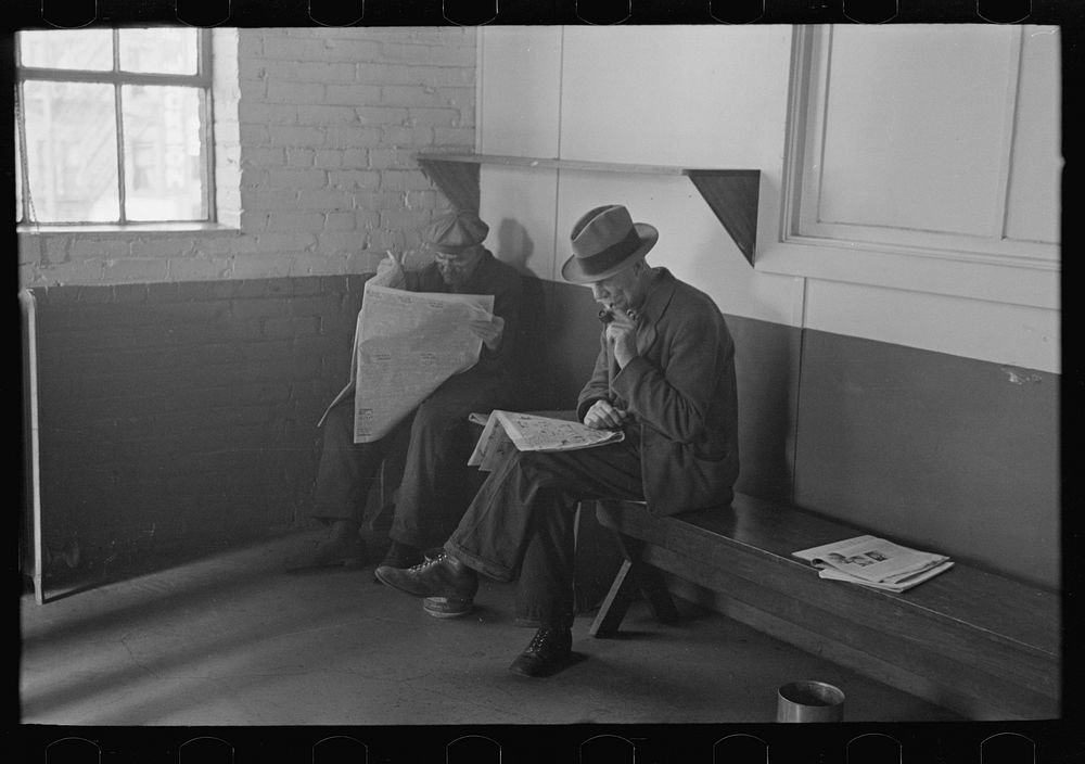Corner of recreation room, homeless men's bureau, Sioux City, Iowa by Russell Lee
