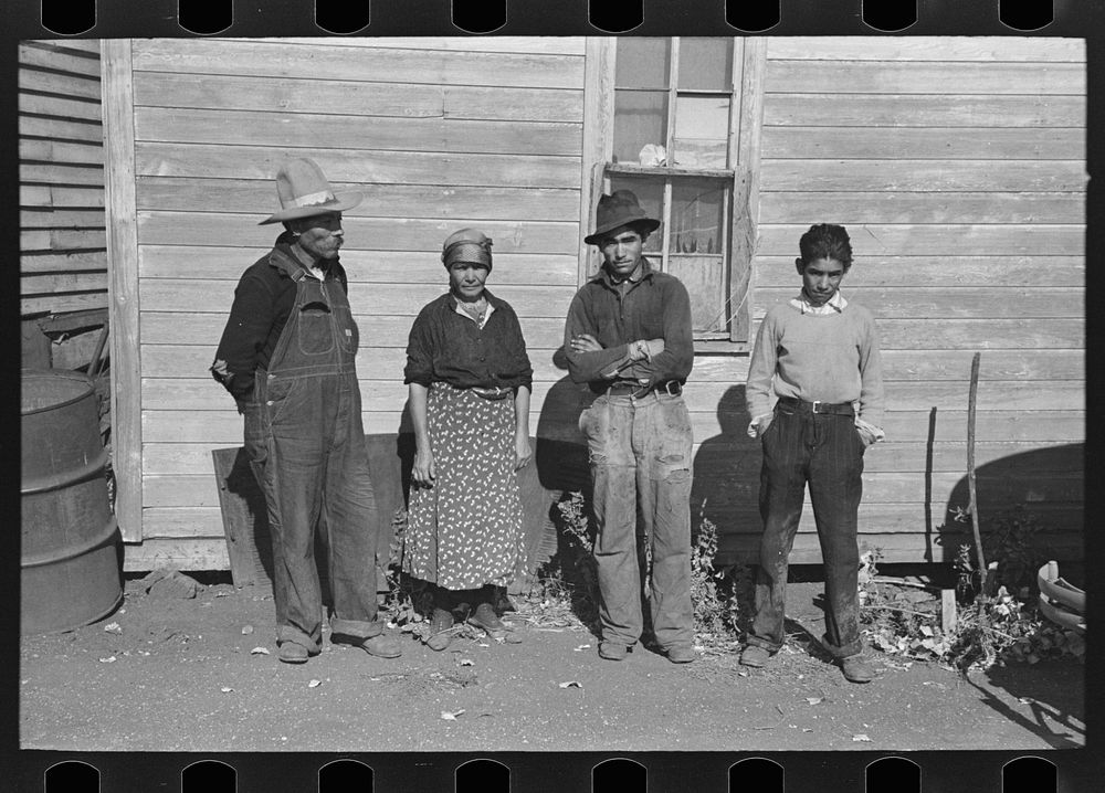 Mexican beet workers family, near Fisher, Minnesota by Russell Lee