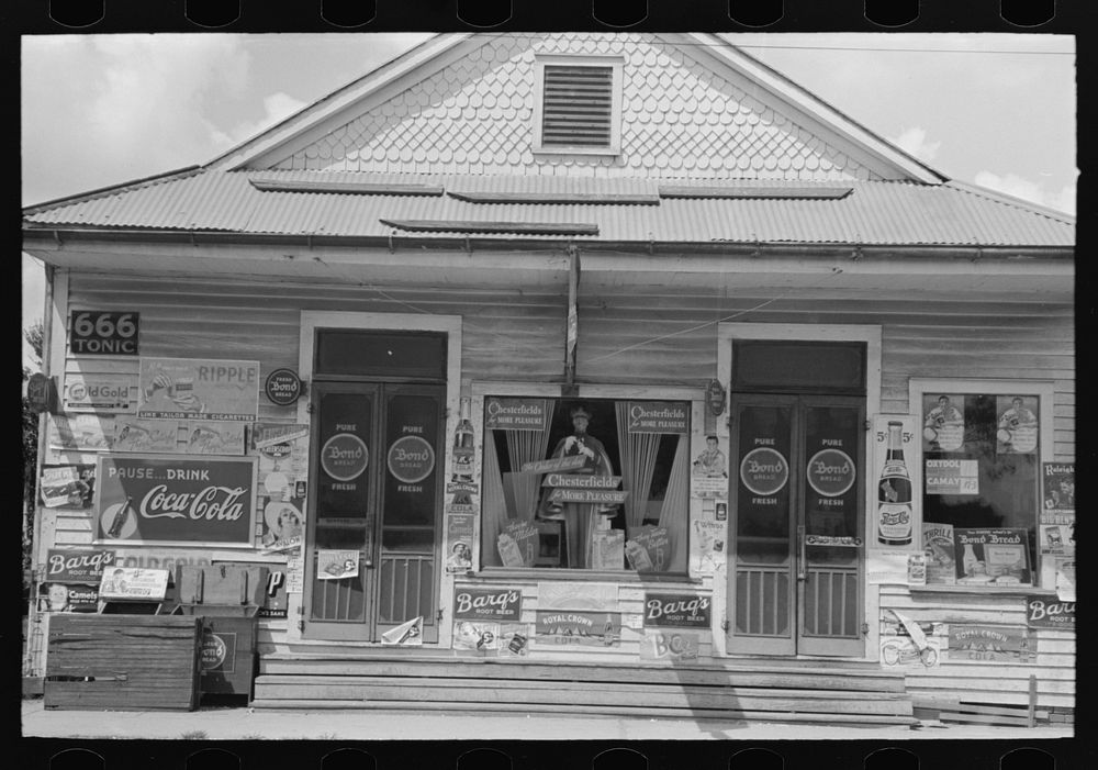 Storefront, Kenner, Louisiana by Russell Lee