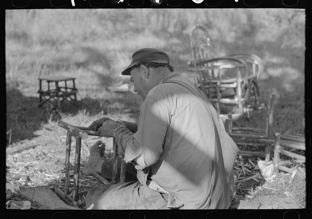 [Untitled photo, possibly related to: Camp of migrant cane chair maker near Paradis, Louisiana] by Russell Lee