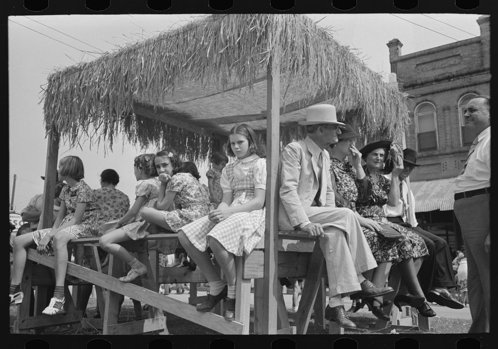 [Untitled photo, possibly related to: National Rice Festival, Crowley, Louisiana] by Russell Lee