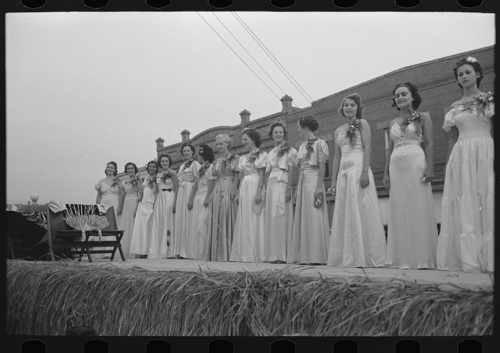 [Untitled photo, possibly related to: Princesses, National Rice Festival, Crowley, Louisiana] by Russell Lee