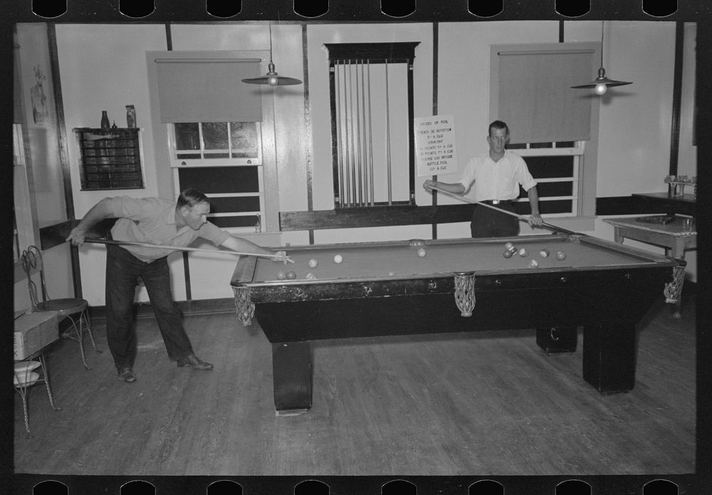 Playing straight billiards, Pilottown, Louisiana by Russell Lee
