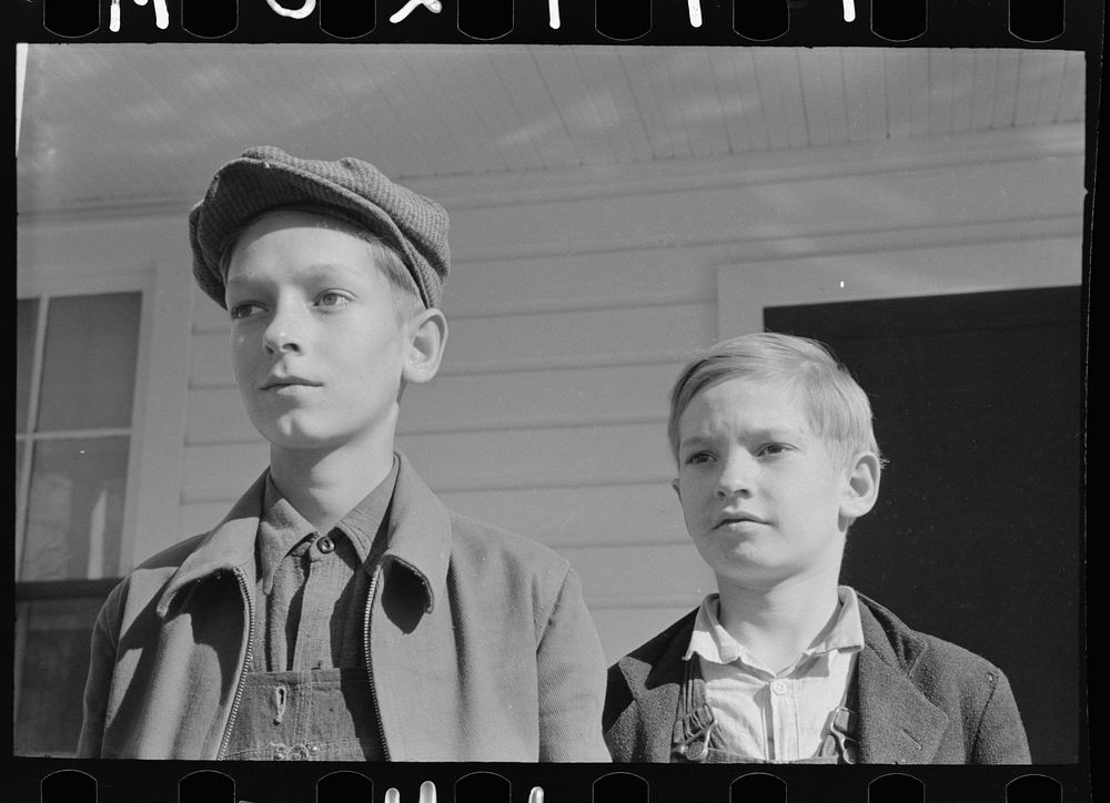 Sons of farmer, Chicot Farms, Arkansas by Russell Lee