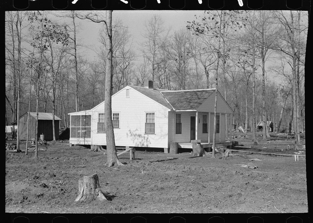 Farm home, Chicot Farms, Arkansas | Free Photo - rawpixel