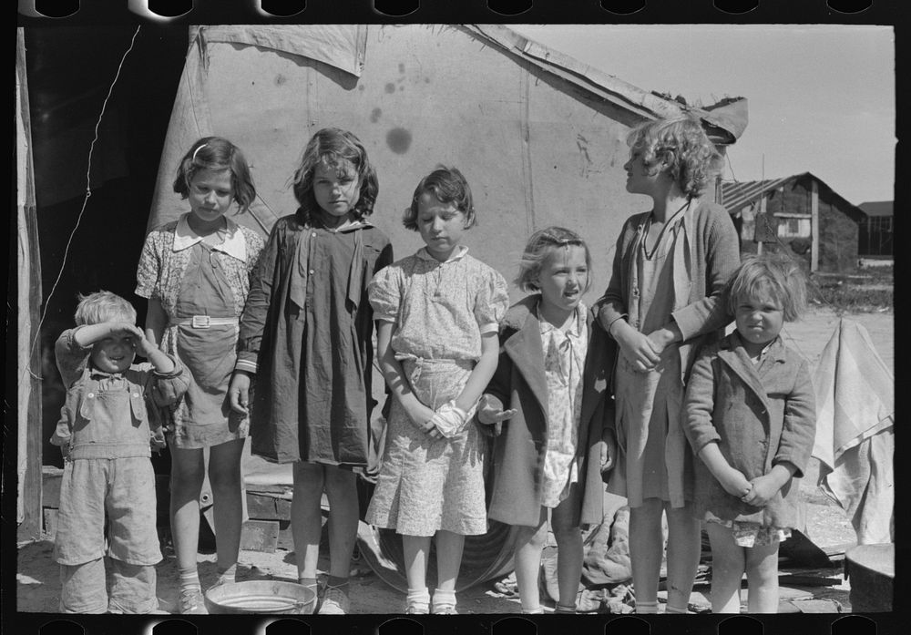 Children of squatters and migrants living on Nueces Bay, Corpus Christi, Texas by Russell Lee