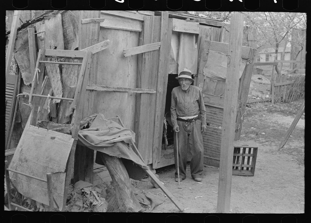 [Untitled photo, possibly related to: Old Mexican living alone, sick and unable to work, San Antonio, Texas] by Russell Lee