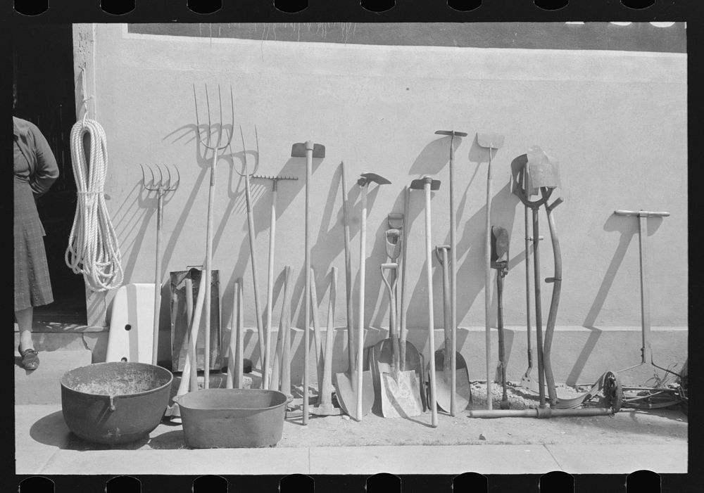Display of gardening tools, San Antonio, Texas by Russell Lee