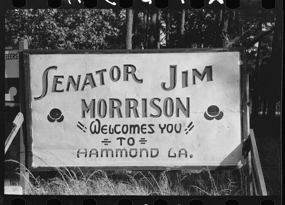 Sign at entrance to Hammond, Louisiana, strawberry center by Russell Lee