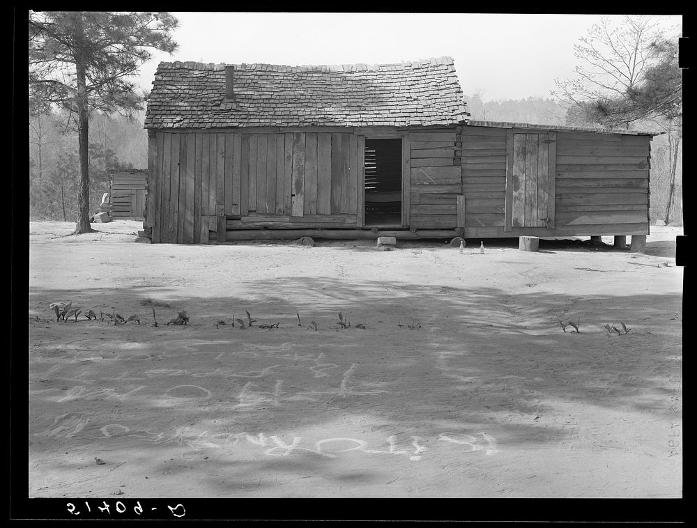 "New" home of family who formerly lived in "camelback" house near Elba. Coffee County, Alabama. Sourced from the Library of…