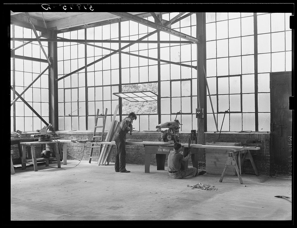 Woodworking shop, FSA (Farm Security Administration) warehouse depot. Atlanta, Georgia. Sourced from the Library of Congress.