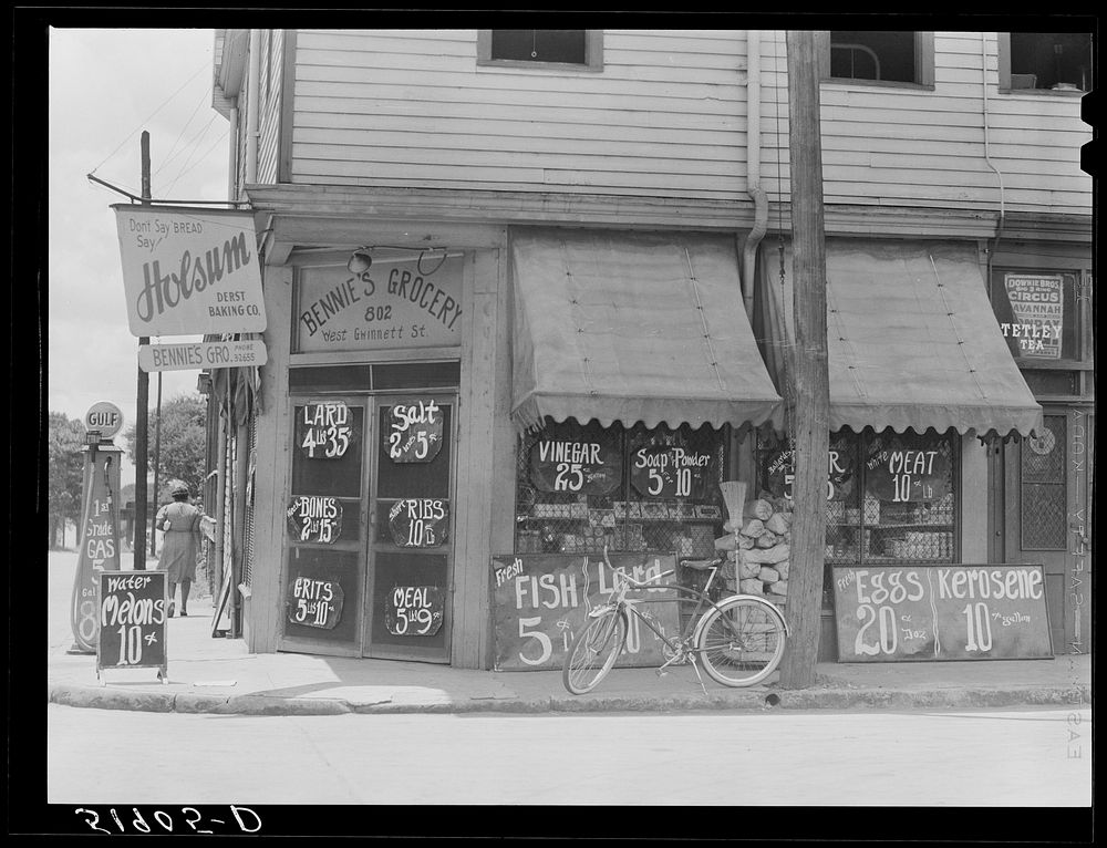  grocery store. Sylvania, Georgia. Prices posted outside. Sourced from the Library of Congress.