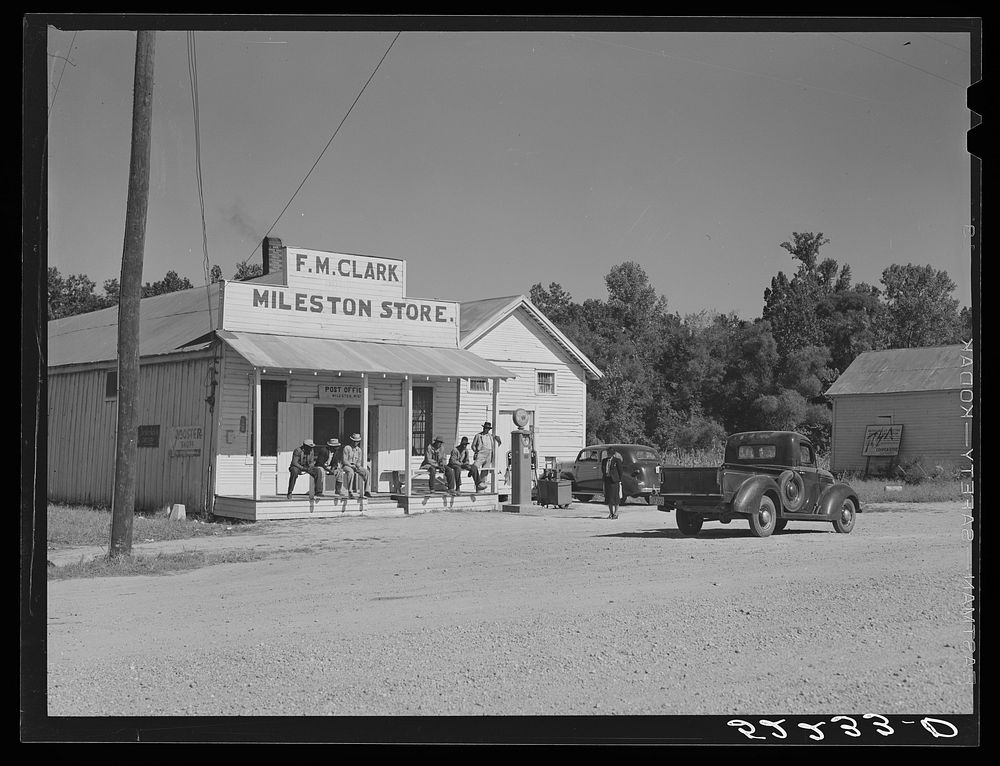 Mileston Plantation store and post office. Mileston, Mississippi Delta, Mississippi. Sourced from the Library of Congress.