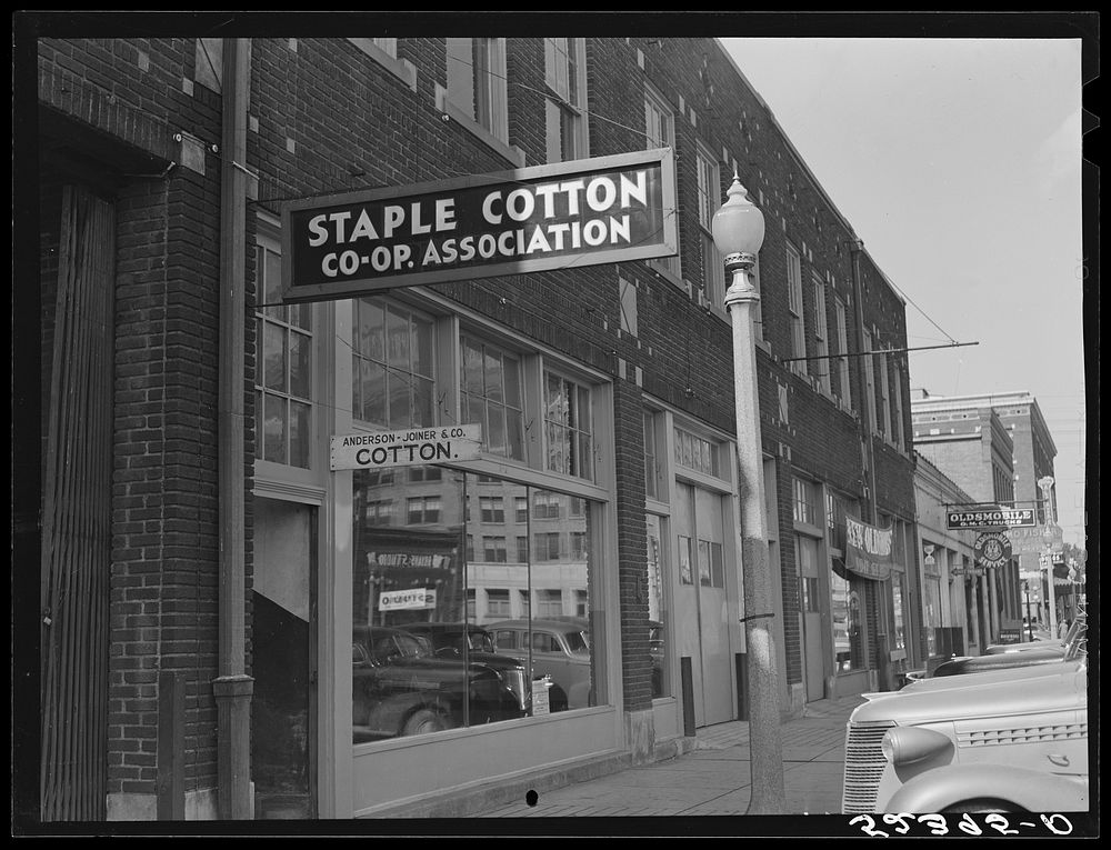 Staple Cotton Coop Association office on street in Leland, Mississippi Delta. Sourced from the Library of Congress.