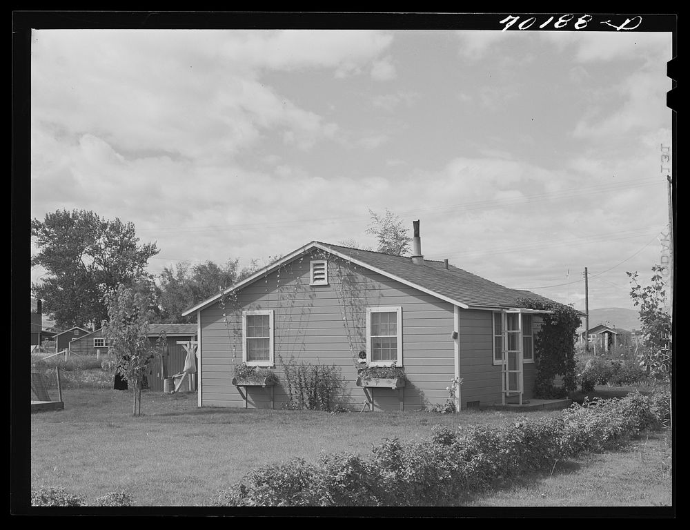 [Untitled photo, possibly related to: House for permanent farm workers at the FSA (Farm Security Administration) farm family…