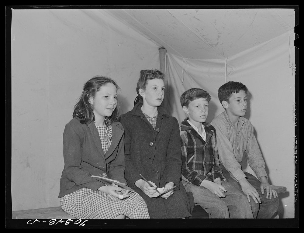 Officers of the Junior Campers League. FSA (Farm Security Administration) mobile camp for migratory farm workers. Odell…