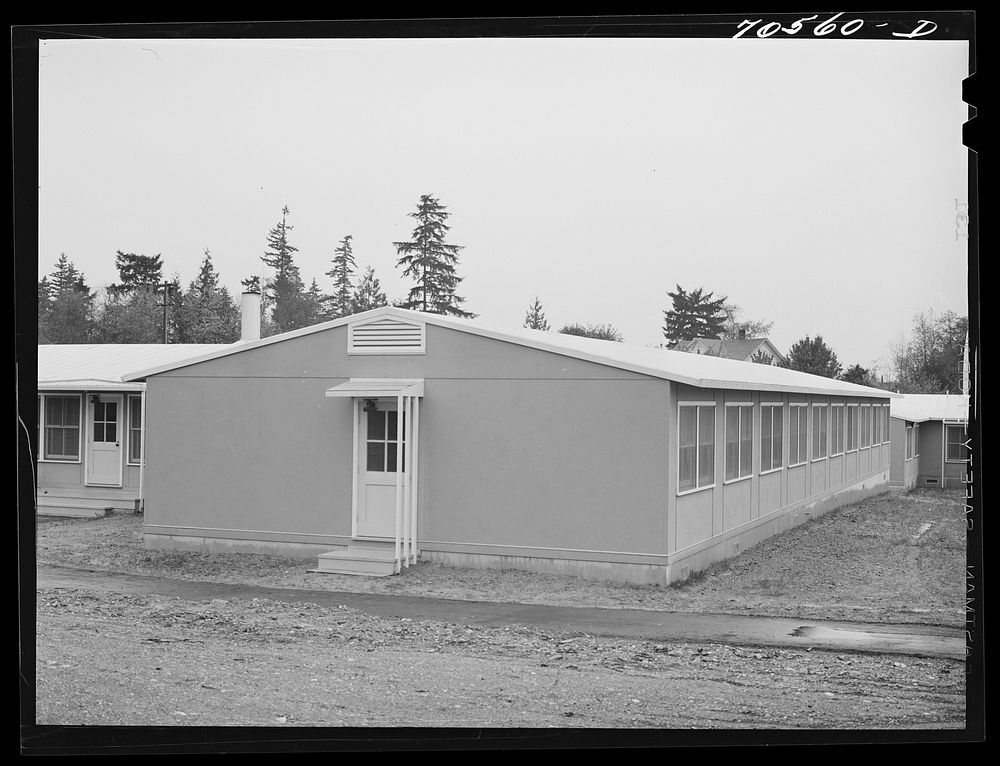 FSA (Farm Security Administration) duration dormitory. Bremerton, Washington by Russell Lee