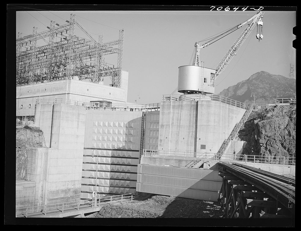 [Untitled photo, possibly related to: Gates to navigation locks, Bonneville Dam, Oregon. This is a lift lock, seventy-five…
