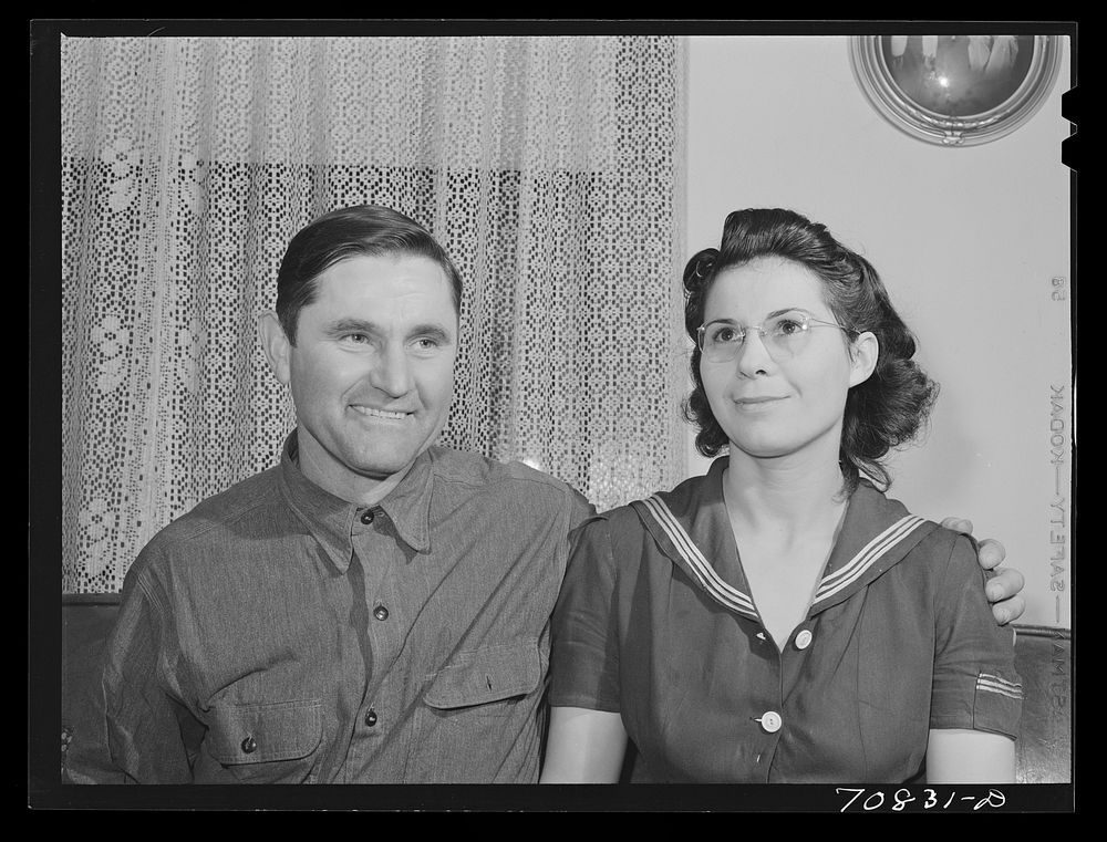 Mr. and Mrs. Lee Wagoner, who farms on the Black Canyon Project. Canyon County, Idaho by Russell Lee
