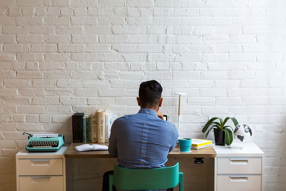 Free office worker photo, public domain job CC0 image.