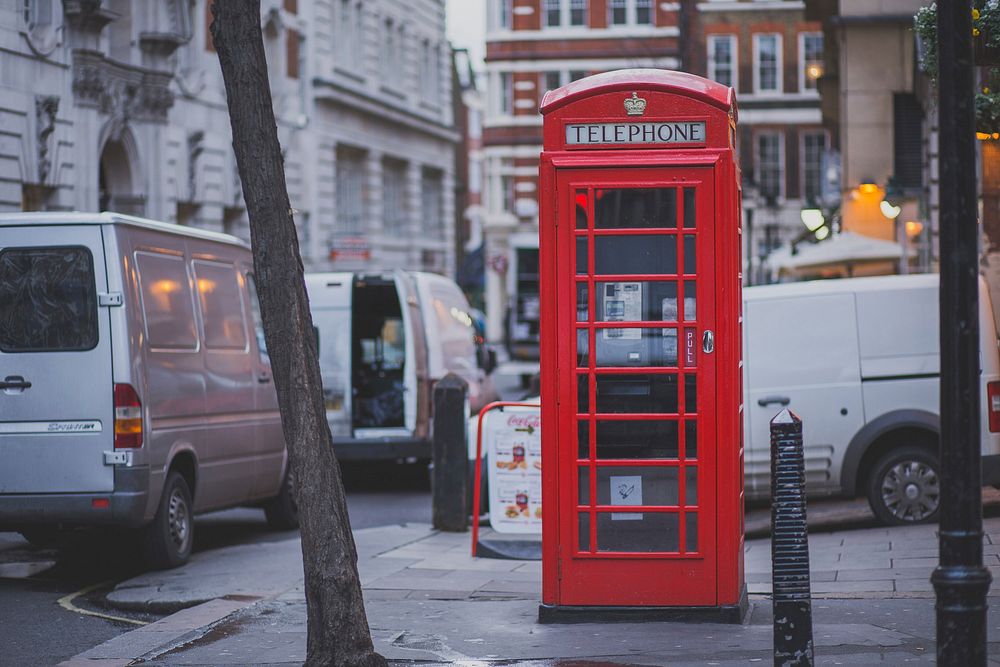 Free red telephone box image, public domain CC0 photo.