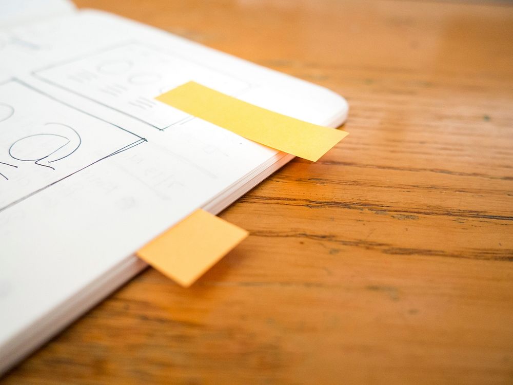 Sketch Wireframe Yellow Notes 