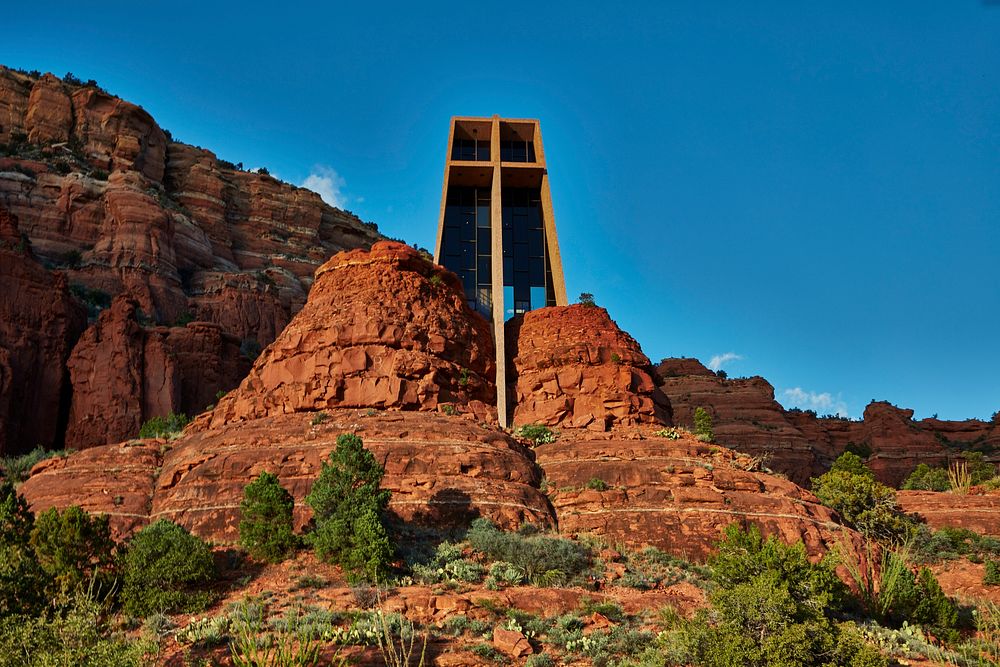 Tower of the Chapel of the Holy Cross in Sedona, Arizona, a small city and popular tourist attraction thanks to its red…