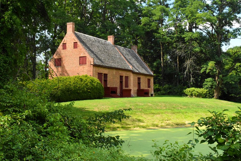 Brick house in the country side, free public domain CC0 photo