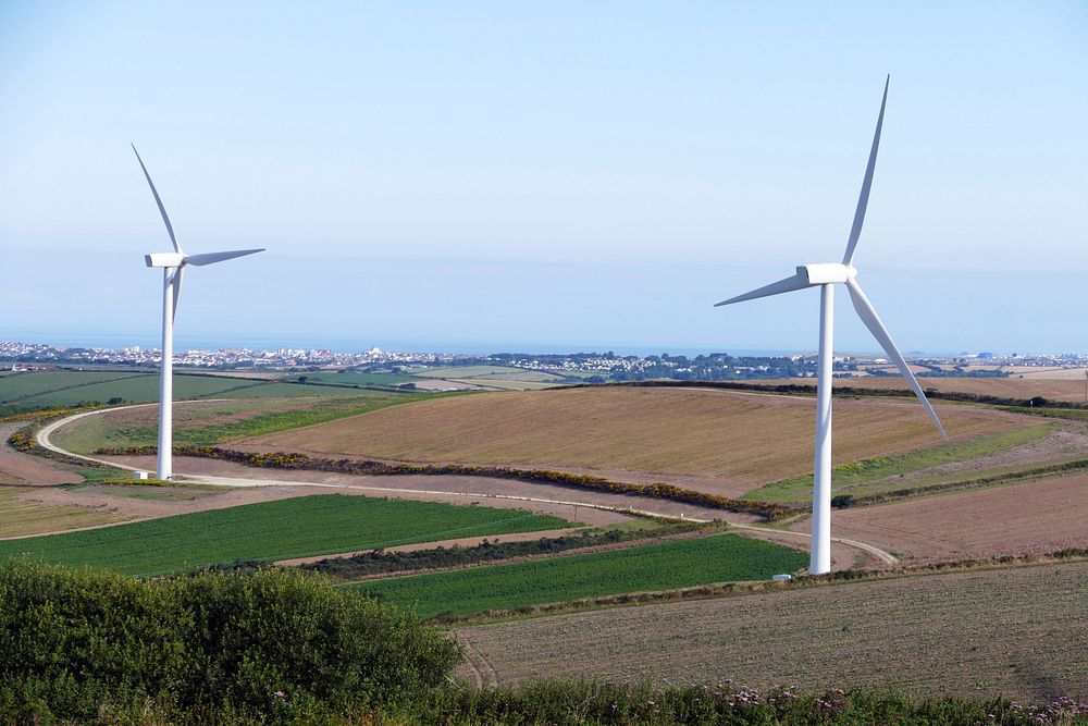 Free wind turbine image, public domain CC0 photo.