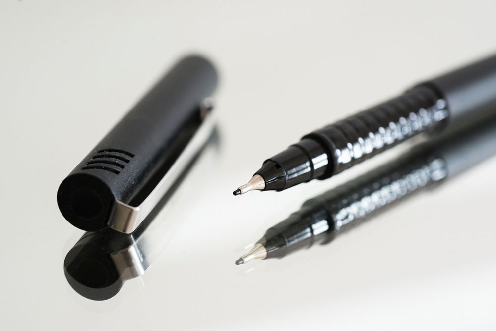 Free black pen image, public domain CC0 photo.
