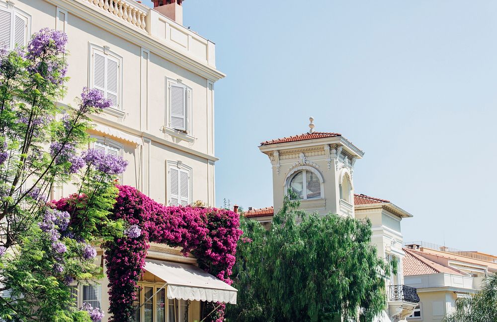 Free beautiful house with flowers image, public domain housing CC0 photo.