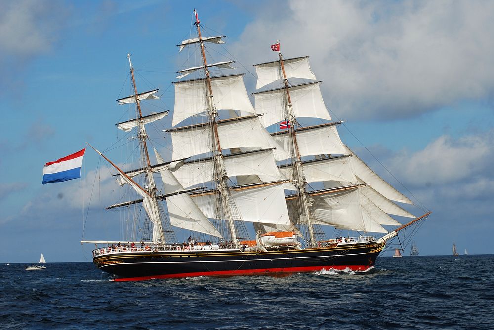 Free tall ship in the ocean image, public domain CC0 photo.