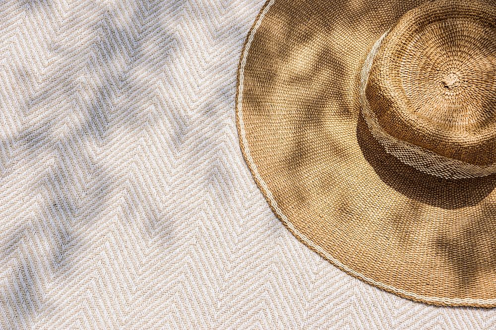 Sun hat mockup psd in floral pattern summer fashion