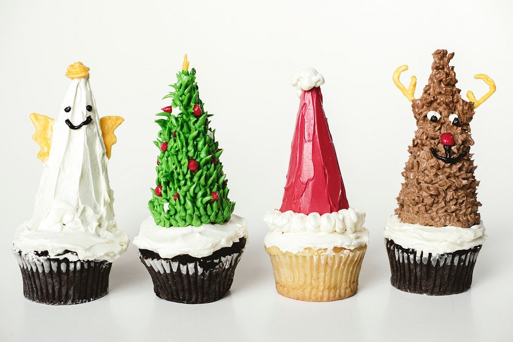 Set of cute Christmas cupcakes