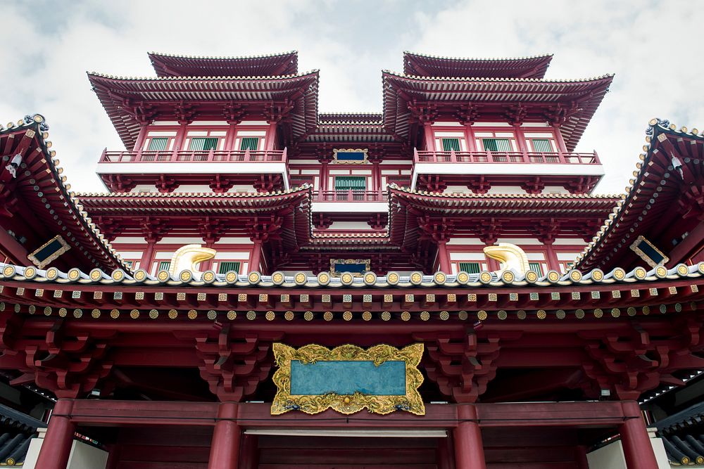 Beautiful view of Tooth relic temple in singapore