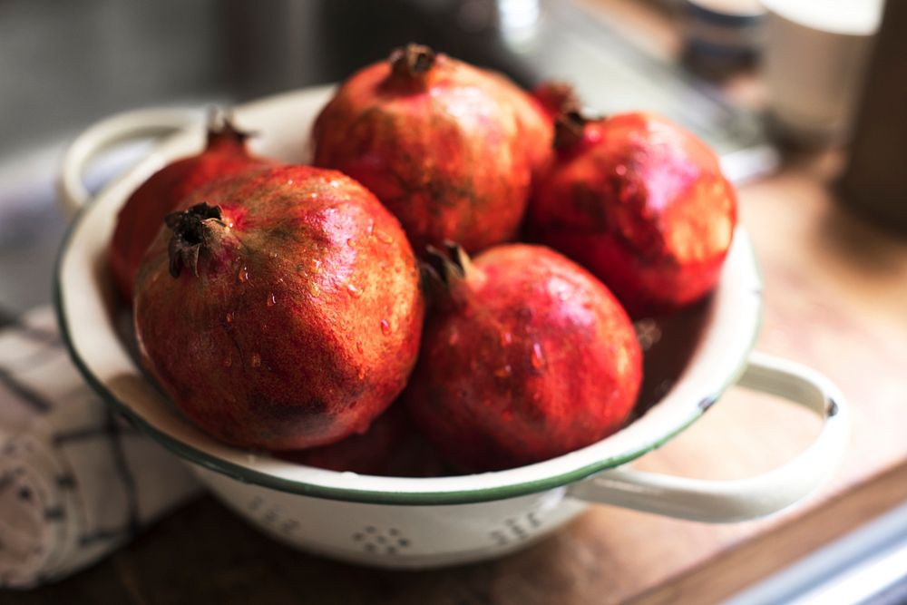 Fresh pomegranate in a bowl