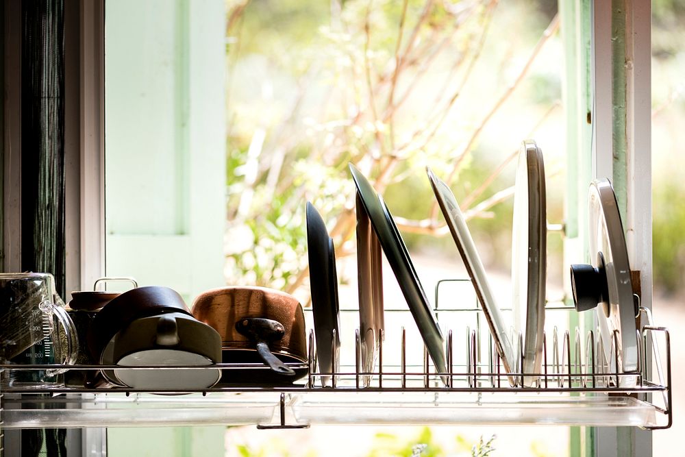 Close up of a rack with kitchenware