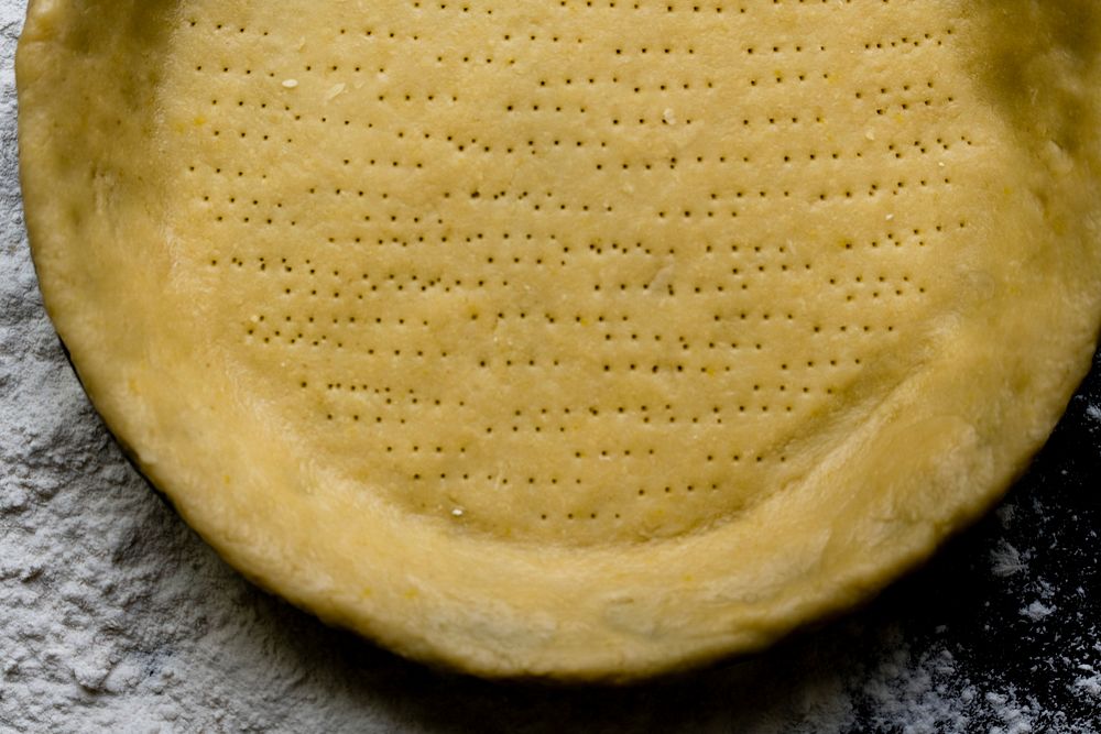 Close up of an unbaked pie crust