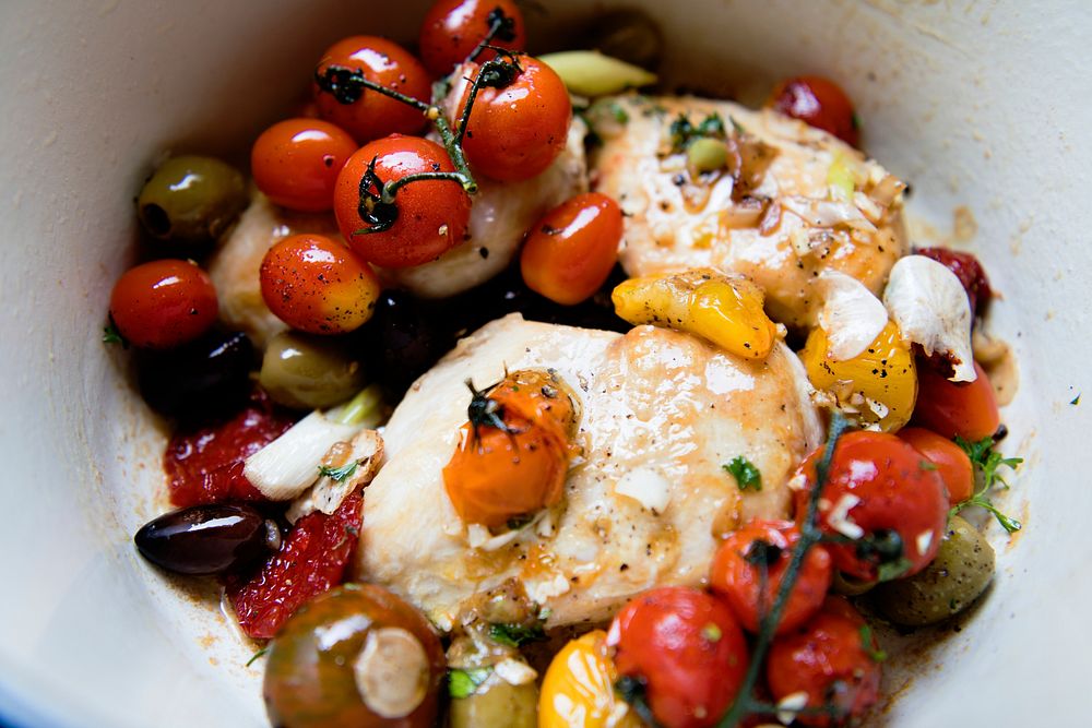 Roasted chicken and tomatoes food photography recipe idea
