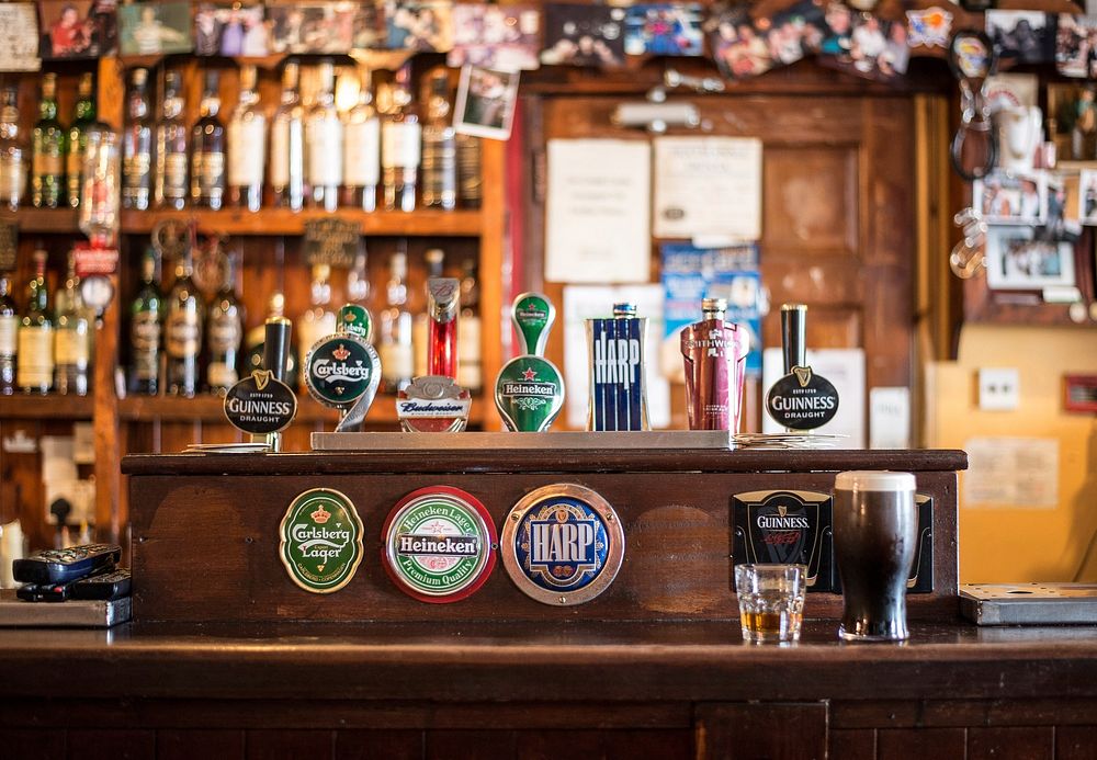 Irish bar, draft beer dispensing unit, location unknown, 31/05/2013