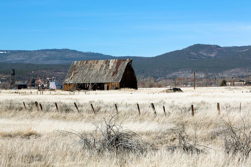 An old hay barn on the outskirts of Susanville, seat of Lassen County, California. Original image from Carol M.…