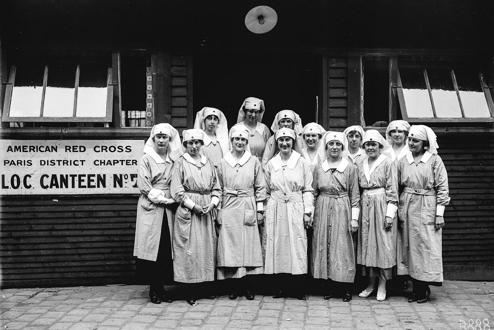 American Red Cross canteen staff (1919). Original from Library of Congress. Digitally enhanced by rawpixel.