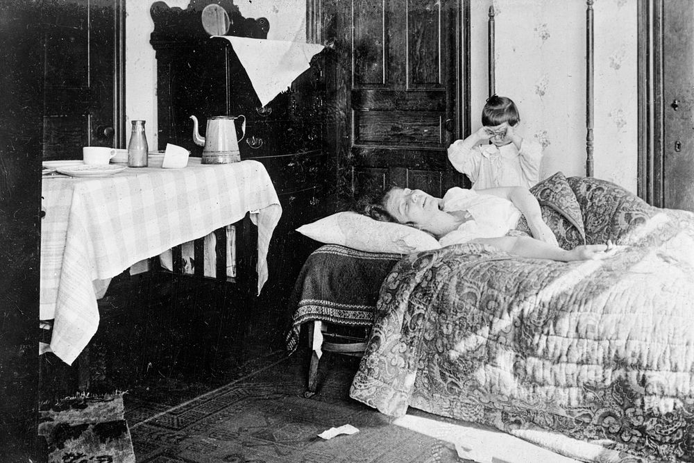 Red Cross Home Service arriving just in time to rescue this woman from the clutches of influenza (1918). Original from…
