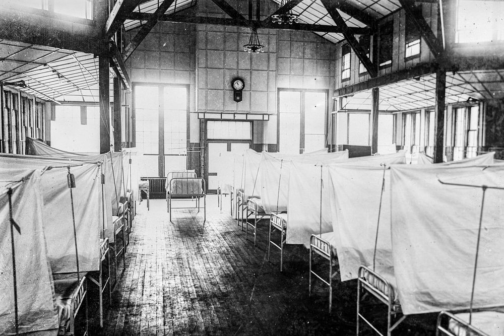 Interior of Red Cross House at U.S. General Hospital during influenza epidemic, New Heaven, Connecticut (ca. 1918). Original…