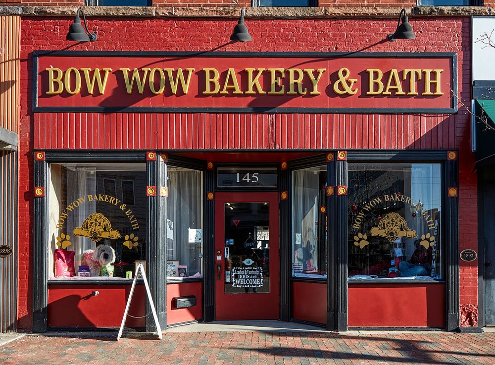 The Bow Wow Bakery & Bath dog-grooming shop in Dowagiac, Michigan. Original image from Carol M. Highsmith&rsquo;s America…