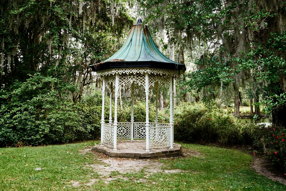 Gazebo at the Magnolia House and Gardens plantation site in North Charleston, South Carolina. Original image from Carol M.…